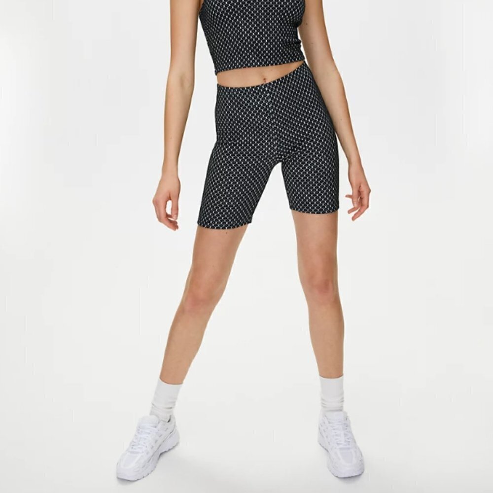 SUNDAY BEST | Aritzia Kissy Bike Shorts | Sz. XXS